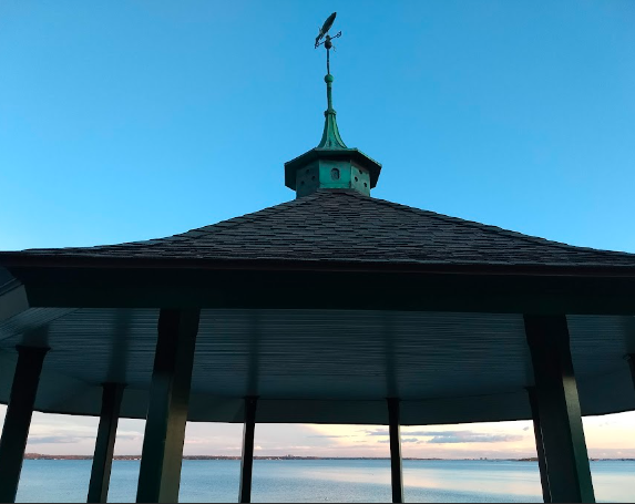 Larchmont Manor Park Pagoda